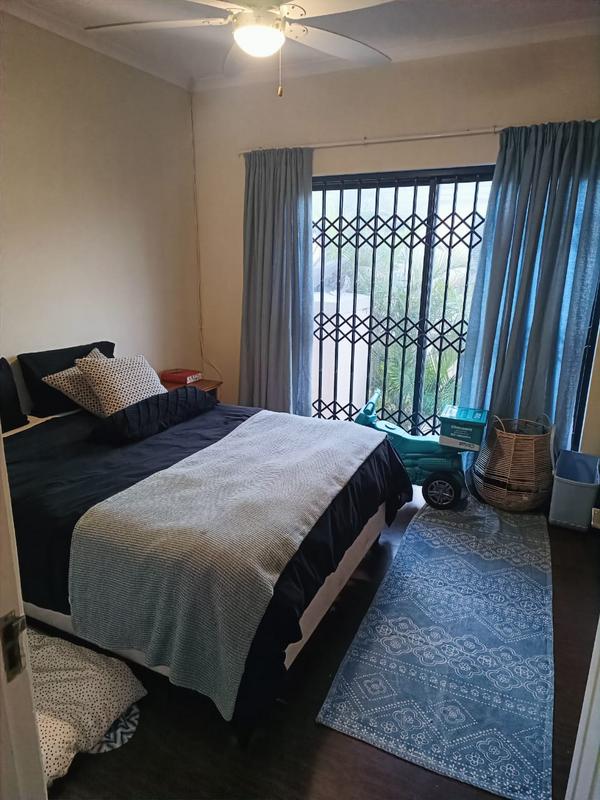 3 Bedroom Property for Sale in Sandbaai Western Cape